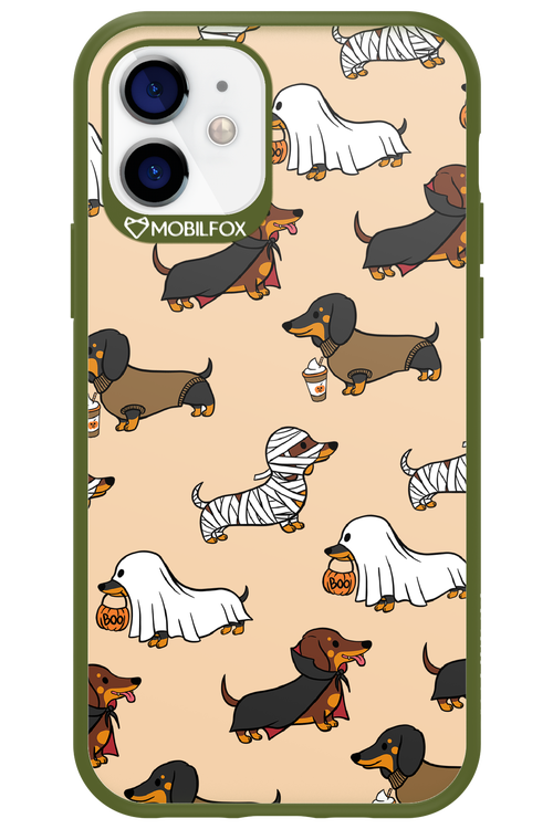 Scary Dachshund - Apple iPhone 12