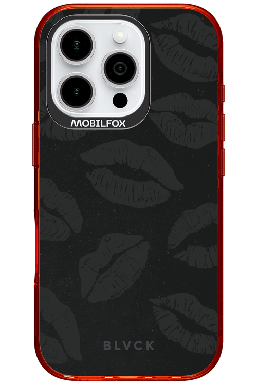 Dark Lips - Apple iPhone 16 Pro