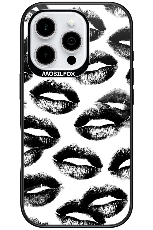 Ghost Kiss 2.0 - Apple iPhone 16 Pro