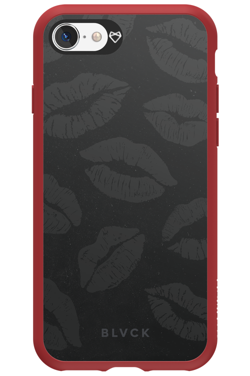 Dark Lips - Apple iPhone 8