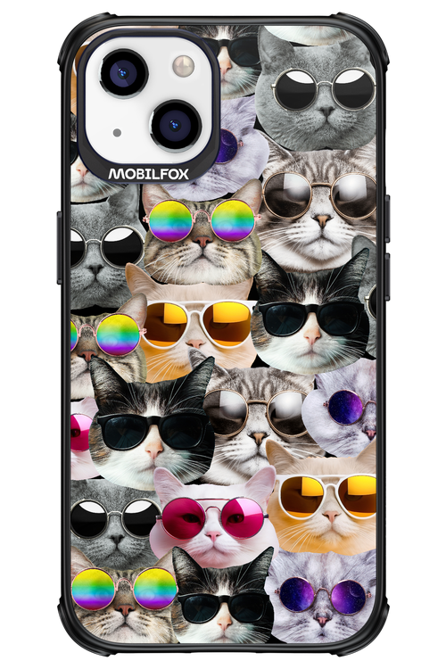 Cat World - Apple iPhone 13