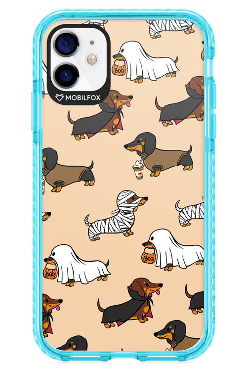 Scary Dachshund - Apple iPhone 11