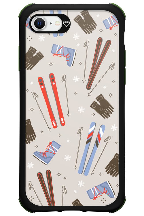 Ski Essentials - Apple iPhone 7