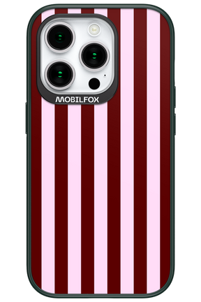 Circus Romance - Apple iPhone 15 Pro