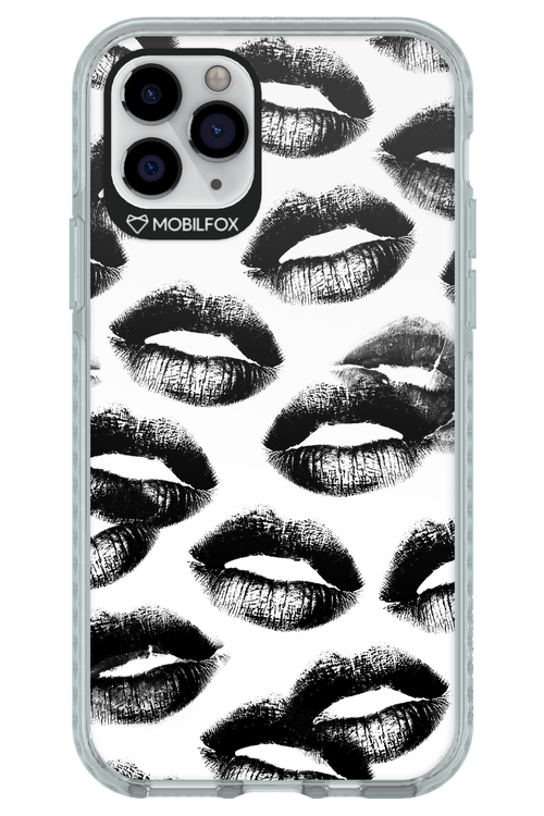 Ghost Kiss - Apple iPhone 11 Pro