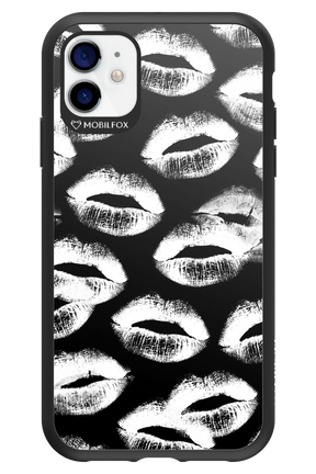 Ghost Kiss Black - Apple iPhone 11