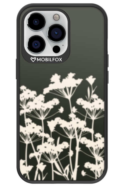 Midnight Bloom - Apple iPhone 13 Pro