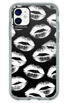 Ghost Kiss Black - Apple iPhone 11
