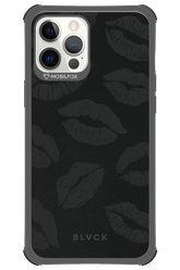 Dark Lips - Apple iPhone 12 Pro Max