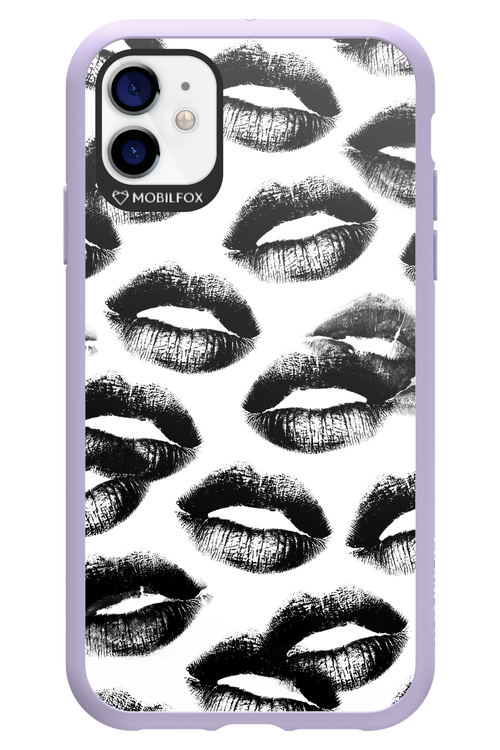 Ghost Kiss - Apple iPhone 11