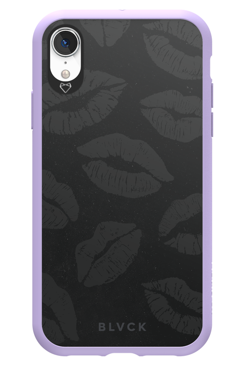Dark Lips - Apple iPhone XR