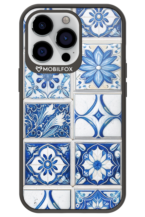 Antique - Apple iPhone 13 Pro
