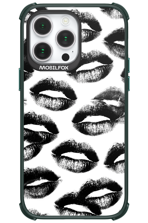 Ghost Kiss - Apple iPhone 14 Pro Max