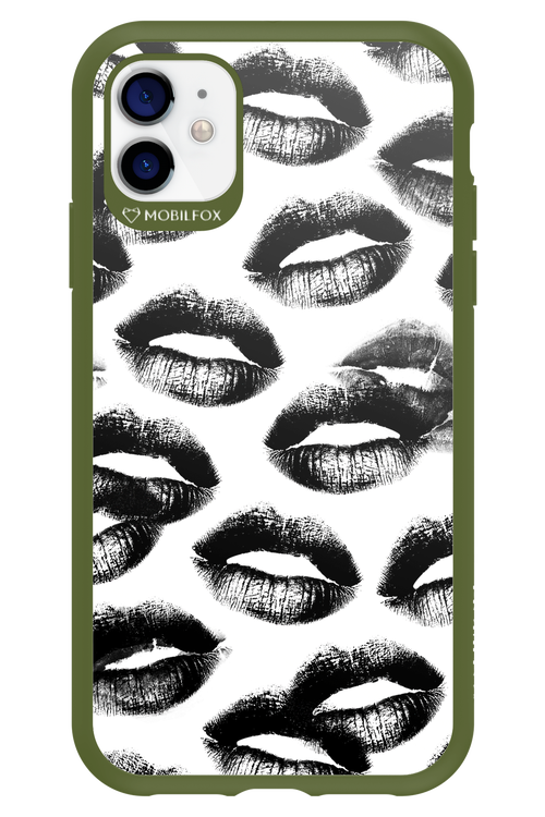 Ghost Kiss - Apple iPhone 11