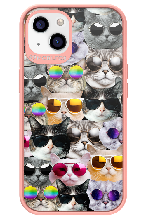 Cat World - Apple iPhone 13