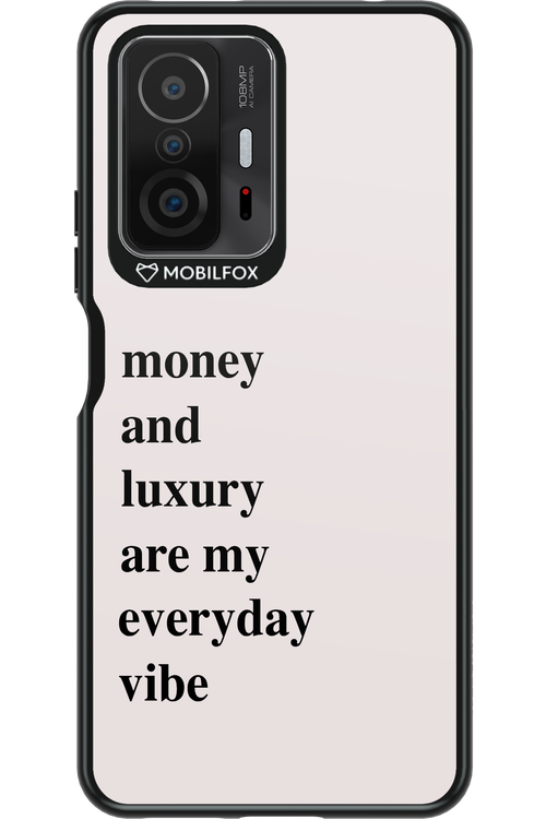 Money and luxury everyday - Xiaomi Mi 11T
