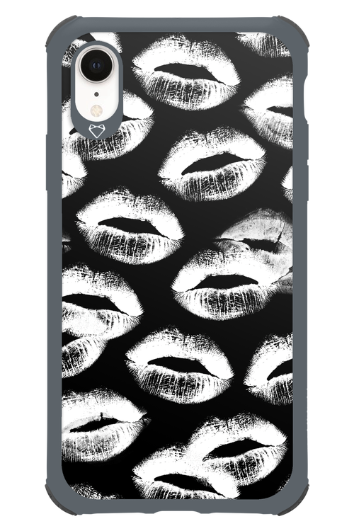 Ghost Kiss Black - Apple iPhone XR