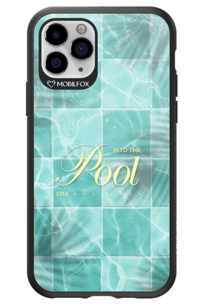Into the Pool - Apple iPhone 11 Pro