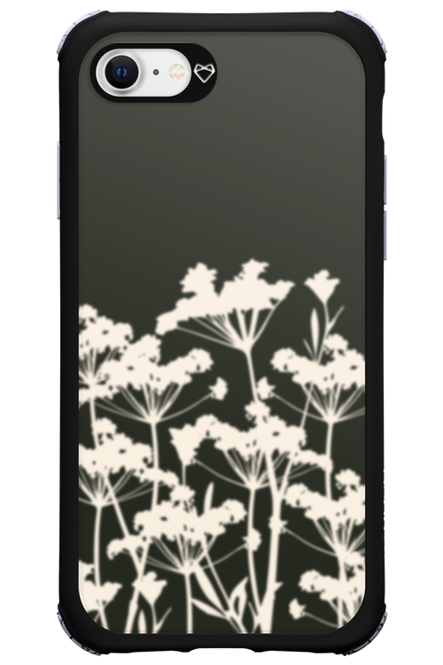 Midnight Bloom - Apple iPhone 7