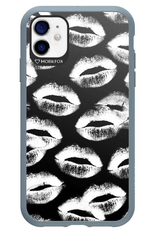 Ghost Kiss Black - Apple iPhone 11